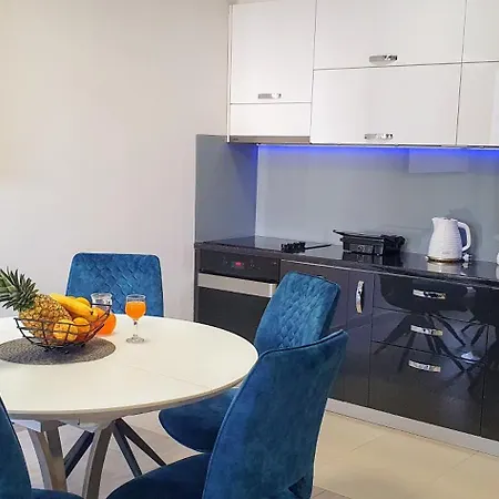 Jass Next To Mall Of Apartman Split