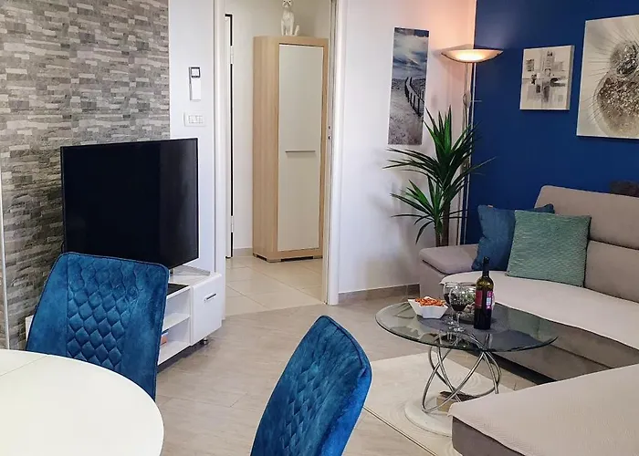 Jass Next To Mall Of